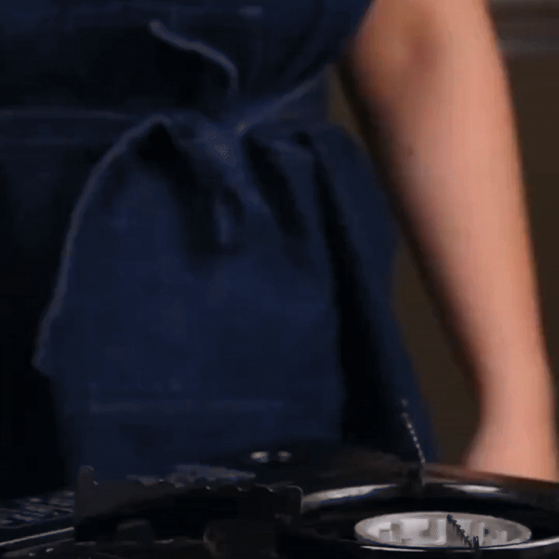 TITAN-PREMIUM PAN - High-quality titanium pan without coating for all hob types 6